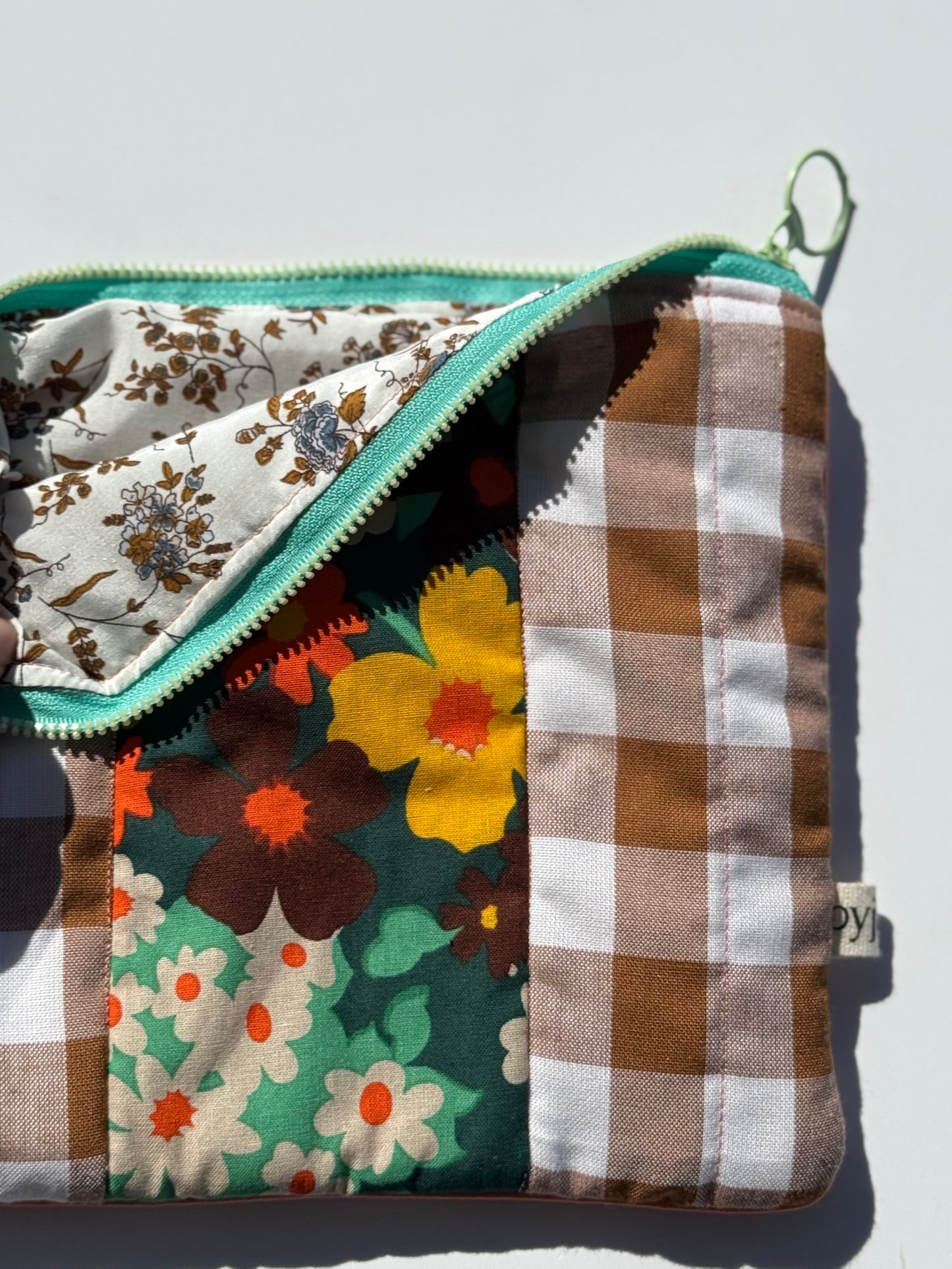 Lini (make up bag)